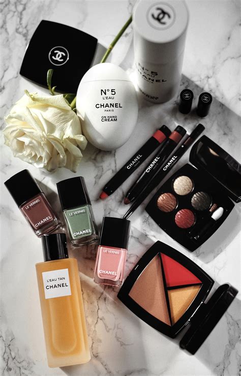 chanel makeup spring 2018 collection|chanel couture collection.